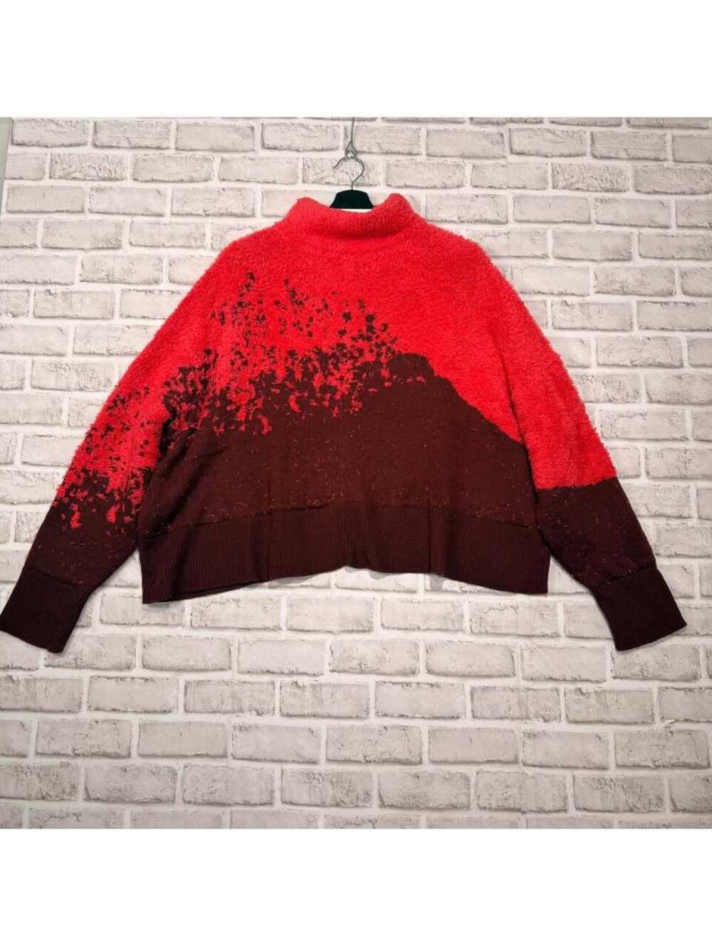 Lululemon Ombre Knit Textured Turtleneck Red Merlot/Carnation Red Women's 12